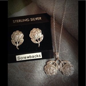Vintage THEDA marcasite rose pendant & earring set